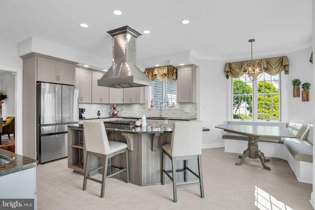 810 CROOKED STICK DR, Mechanicsburg, PA 17050