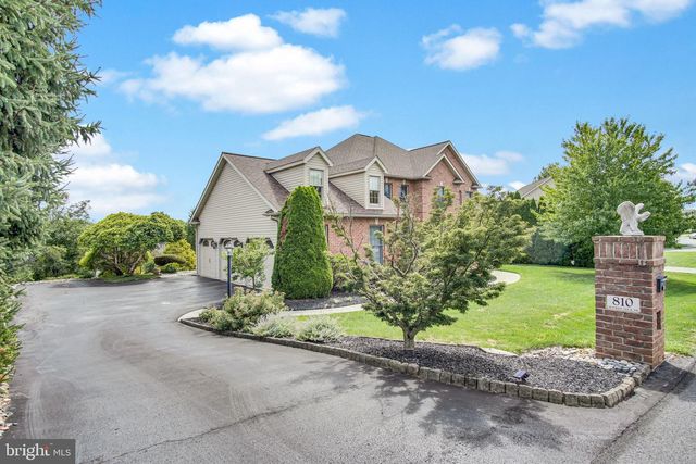 810 CROOKED STICK DR, Mechanicsburg, PA 17050