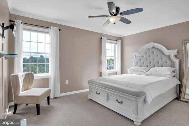 810 CROOKED STICK DR, Mechanicsburg, PA 17050