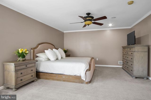 810 CROOKED STICK DR, Mechanicsburg, PA 17050