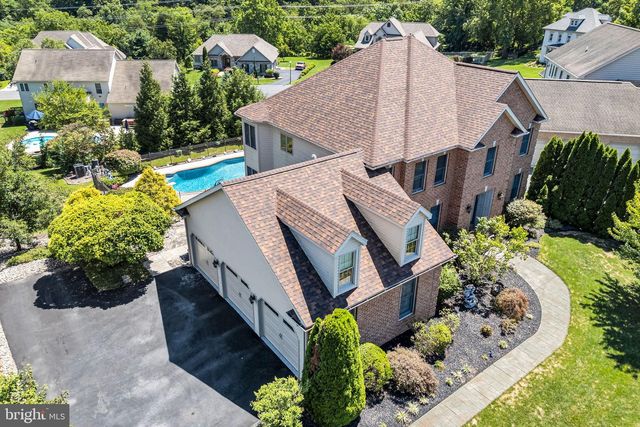 810 CROOKED STICK DR, Mechanicsburg, PA 17050