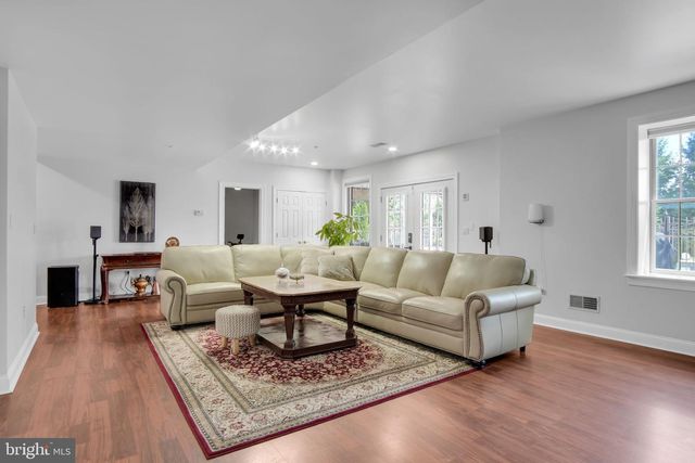810 CROOKED STICK DR, Mechanicsburg, PA 17050