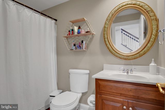 810 CROOKED STICK DR, Mechanicsburg, PA 17050