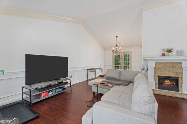 2575 Ravencliff Road, Atlanta, GA 30349
