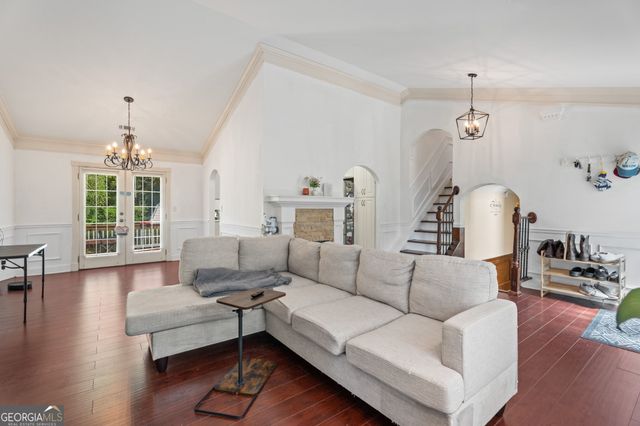 2575 Ravencliff Road, Atlanta, GA 30349