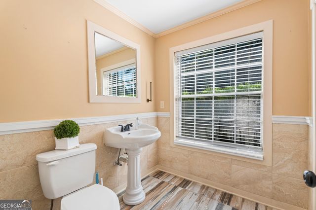 2575 Ravencliff Road, Atlanta, GA 30349
