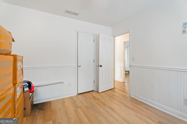 2575 Ravencliff Road, Atlanta, GA 30349