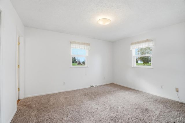 536 Munster Drive, Fayetteville, OH 45118