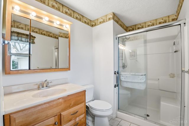 536 Munster Drive, Fayetteville, OH 45118