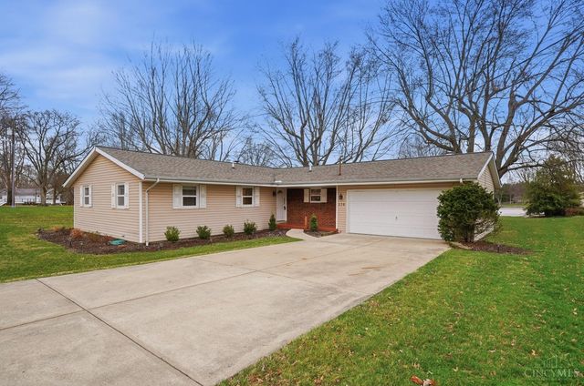 536 Munster Drive, Fayetteville, OH 45118