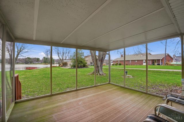 536 Munster Drive, Fayetteville, OH 45118