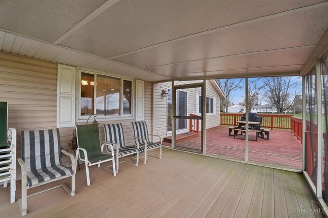 536 Munster Drive, Fayetteville, OH 45118