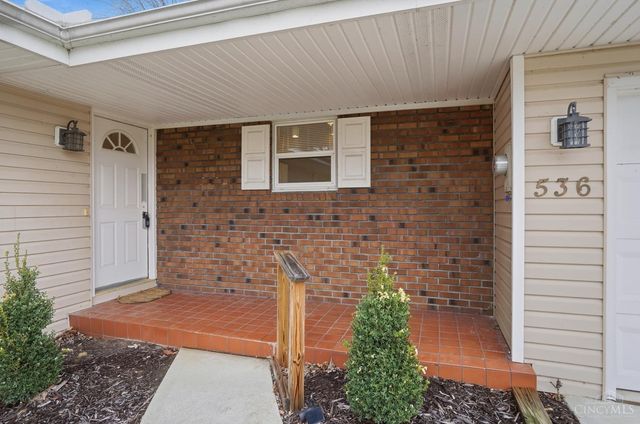 536 Munster Drive, Fayetteville, OH 45118