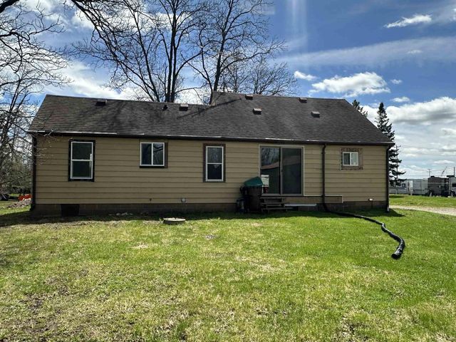 2026 W 2ND STREET, Appleton, WI 54914