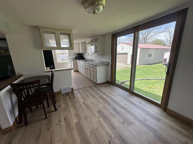 2026 W 2ND STREET, Appleton, WI 54914