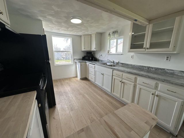 2026 W 2ND STREET, Appleton, WI 54914