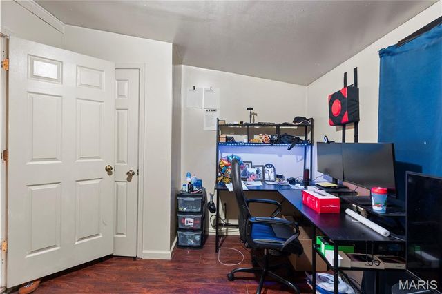 8017 Patterson Drive, St Louis, MO 63134