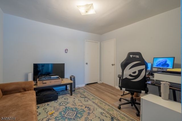 61 Arnold Ter, South Orange Village Twp., NJ 07079