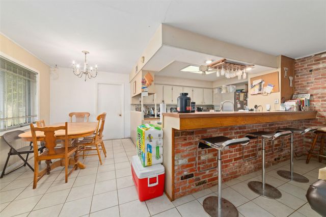 1535 Maux Drive, Houston, TX 77043