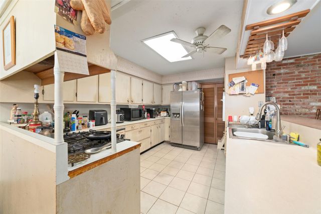 1535 Maux Drive, Houston, TX 77043