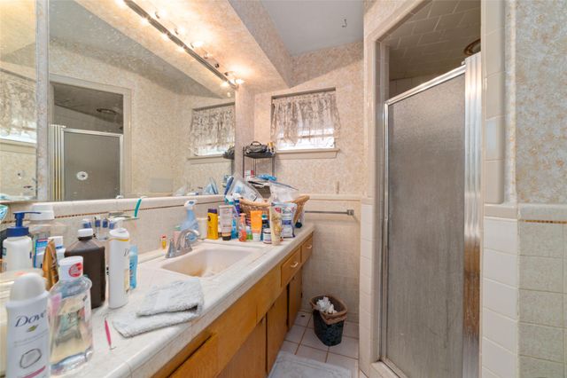 1535 Maux Drive, Houston, TX 77043