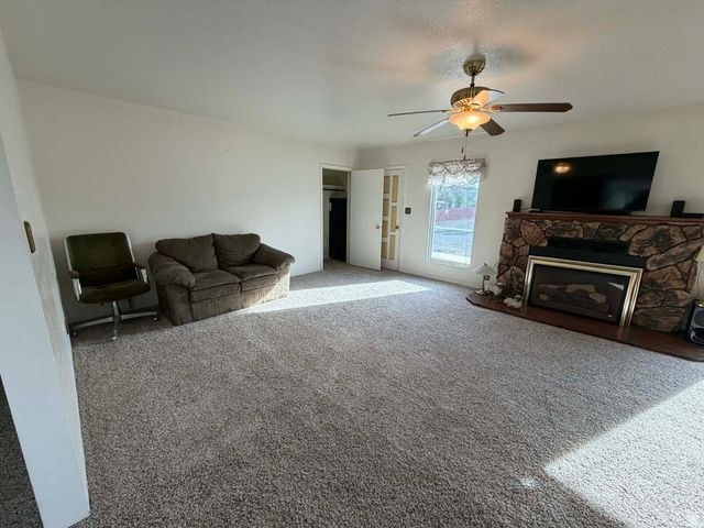 125 N 400 W, Price, UT 84501