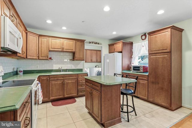 101 E ELIZABETH ST, Woodsboro, MD 21798