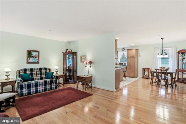 101 E ELIZABETH ST, Woodsboro, MD 21798