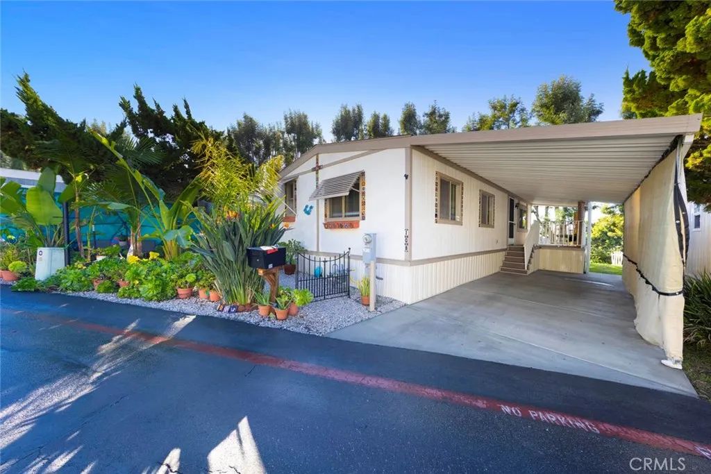 32802 Valle Rd 108, San Juan Capistrano, CA 92675