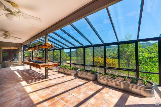 2200 McNab Ranch Rd, Ukiah, CA 95482