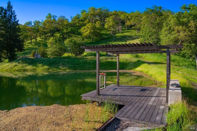 2200 McNab Ranch Rd, Ukiah, CA 95482