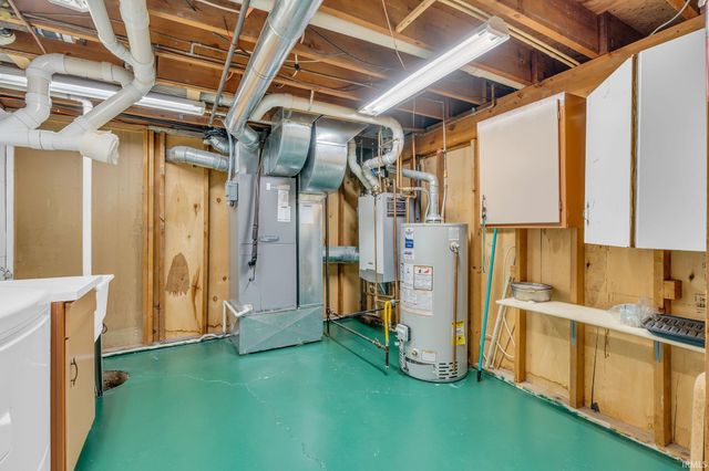 1 Walker Court, Lafayette, IN 47909