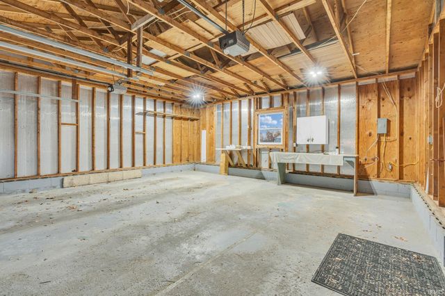 1 Walker Court, Lafayette, IN 47909