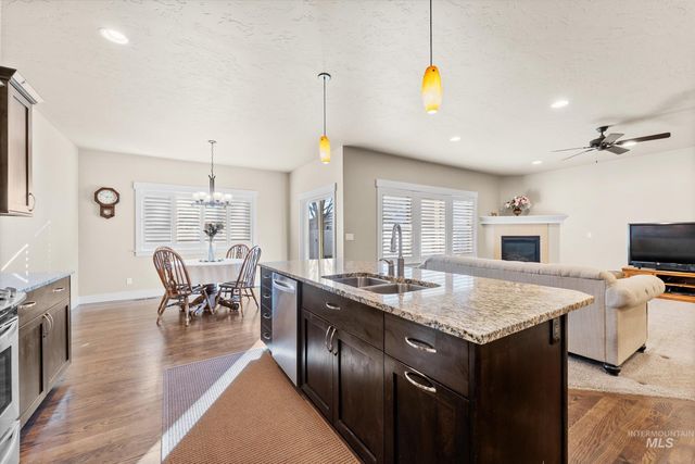 10409 Boulder Peak St, Nampa, ID 83687