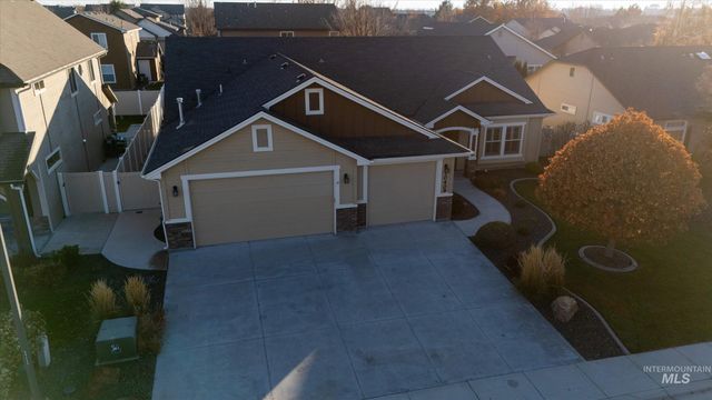 10409 Boulder Peak St, Nampa, ID 83687