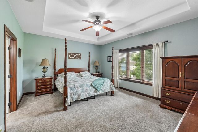 2743 NW 167th Court, Clive, IA 50325