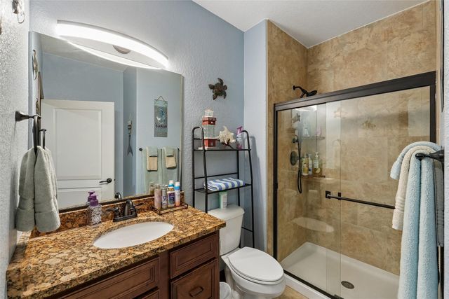 2743 NW 167th Court, Clive, IA 50325