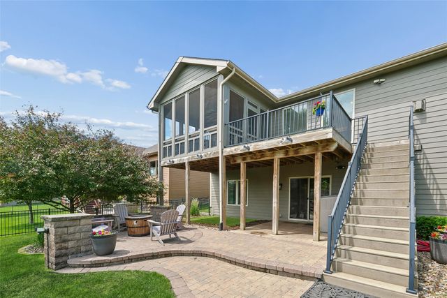 2743 NW 167th Court, Clive, IA 50325