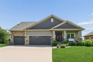 2743 NW 167th Court, Clive, IA 50325