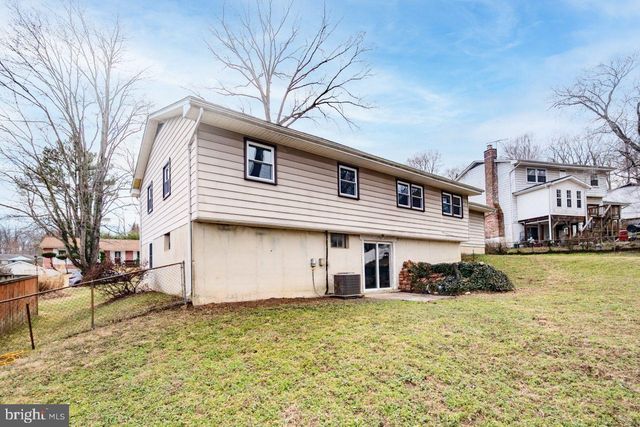 2004 BRIERHILL RD, Fort Washington, MD 20744