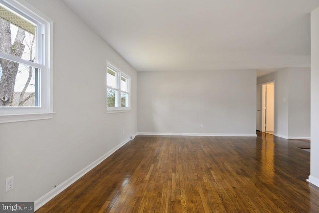 2004 BRIERHILL RD, Fort Washington, MD 20744