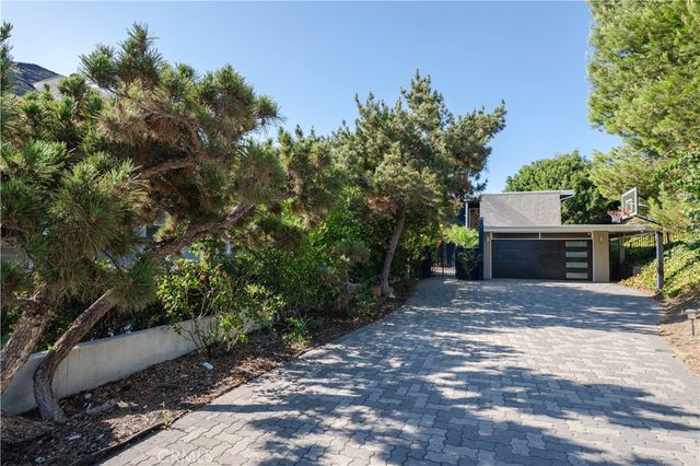 14001 Summit, Whittier, CA 90602