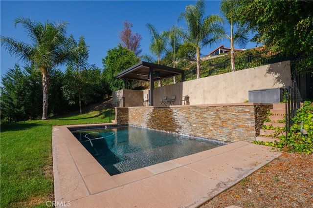 14001 Summit, Whittier, CA 90602