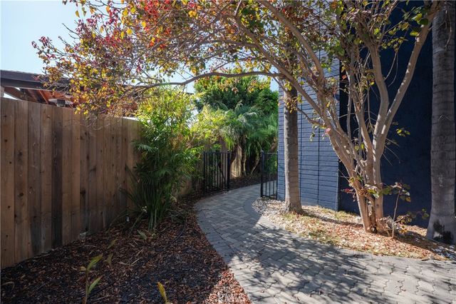 14001 Summit, Whittier, CA 90602