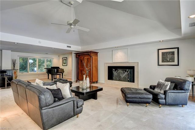 2030 Hunters TRL, Norfolk, VA 23518