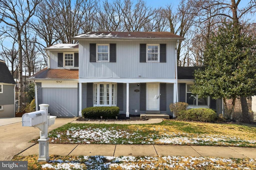 12906 COLBY DR, Woodbridge, VA 22192