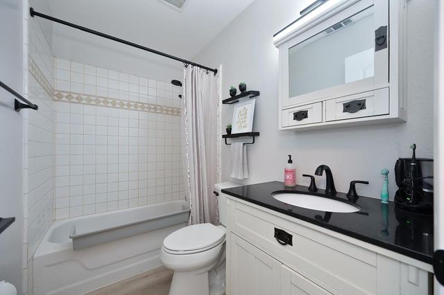 6443 Villa Dr, Sacramento, CA 95842