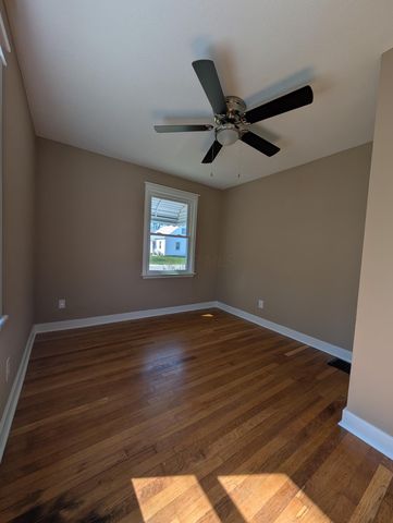 1738 Rhoda Avenue, Columbus, OH 43212