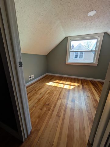 1738 Rhoda Avenue, Columbus, OH 43212