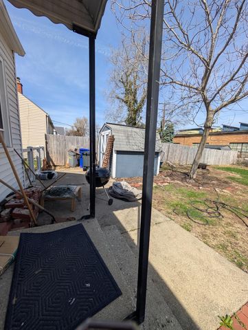 1738 Rhoda Avenue, Columbus, OH 43212